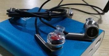 国产小美macaw脉歌新品RT20单动圈HiFi耳机，闪亮来袭